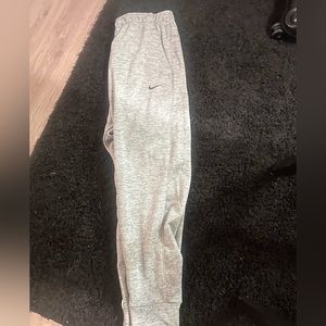 Nike thermafit sweatpants